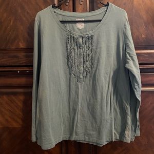 5/$15 St Johns Bay Long Sleeve